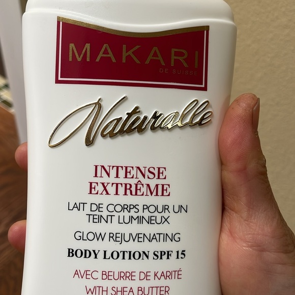 Makari Naturalle Intense Extreme Body Lotion - Picture 2 of 4